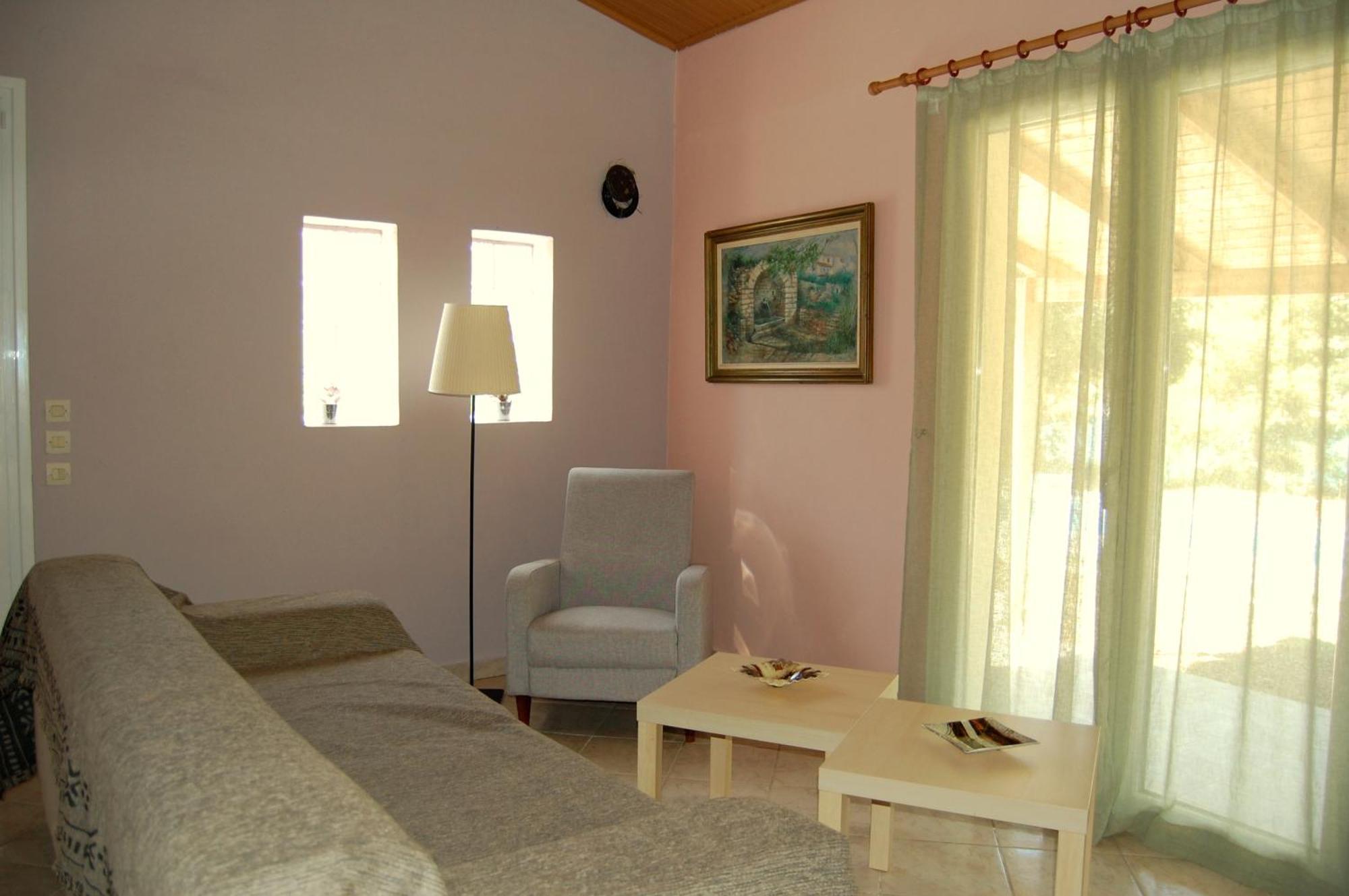 Blue Lagoon Villa Порос Екстер'єр фото