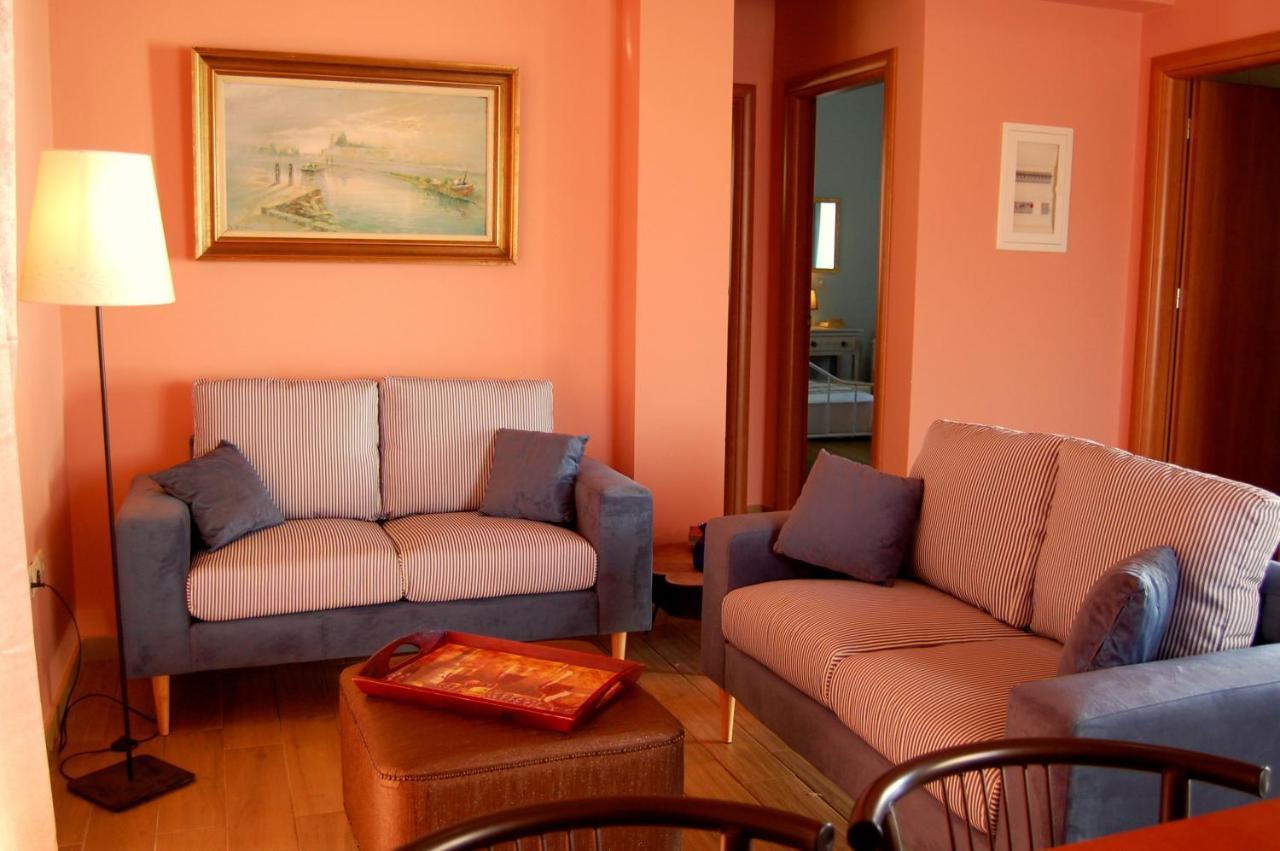 Blue Lagoon Villa Порос Екстер'єр фото